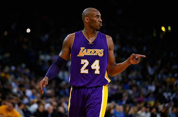 Los Angeles Lakers v Golden State Warriors